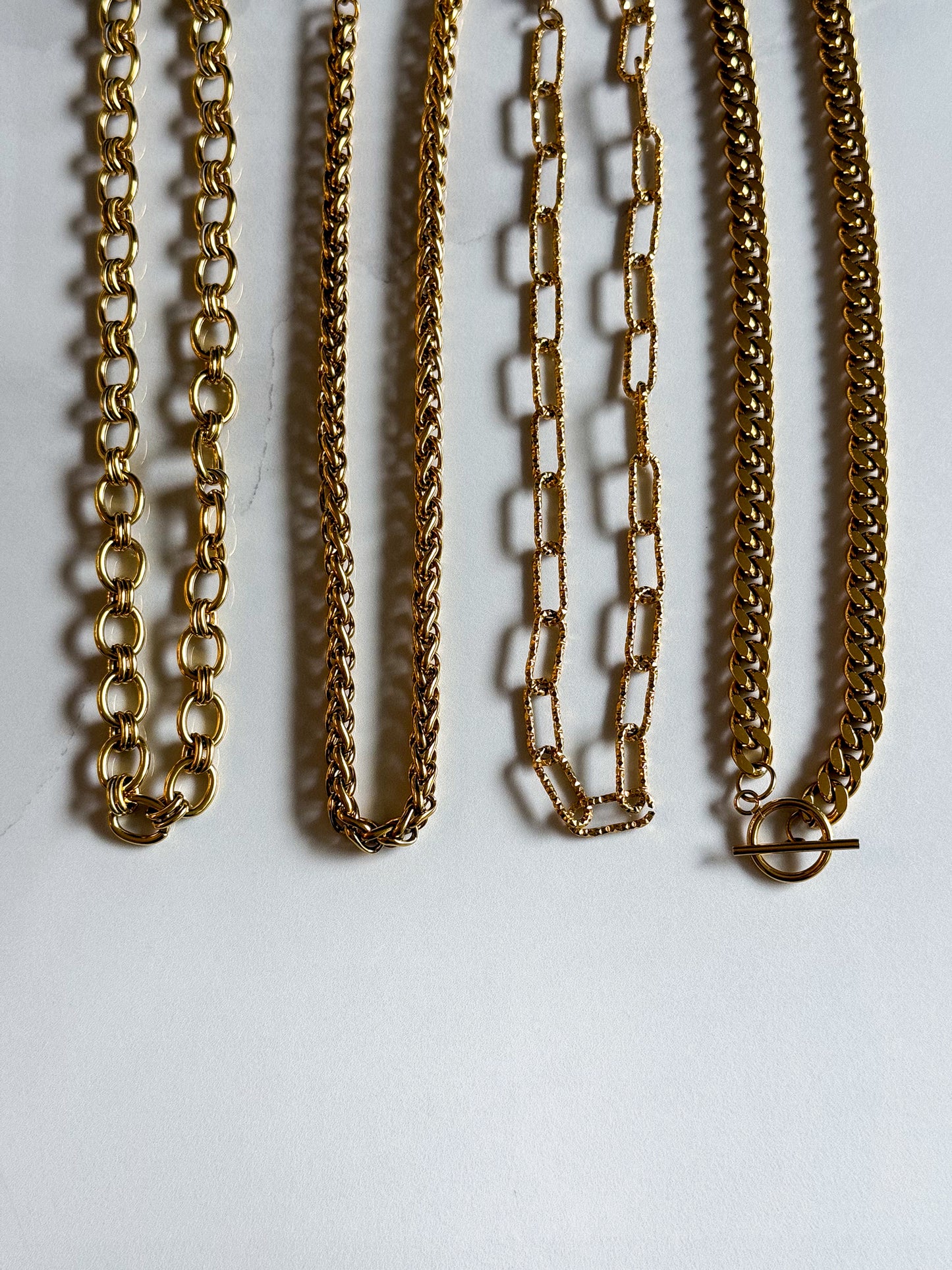 Textured Chain Necklace